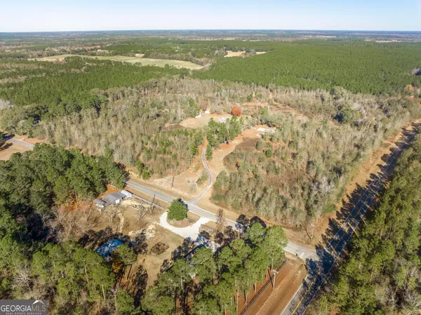 a view of an ocean view