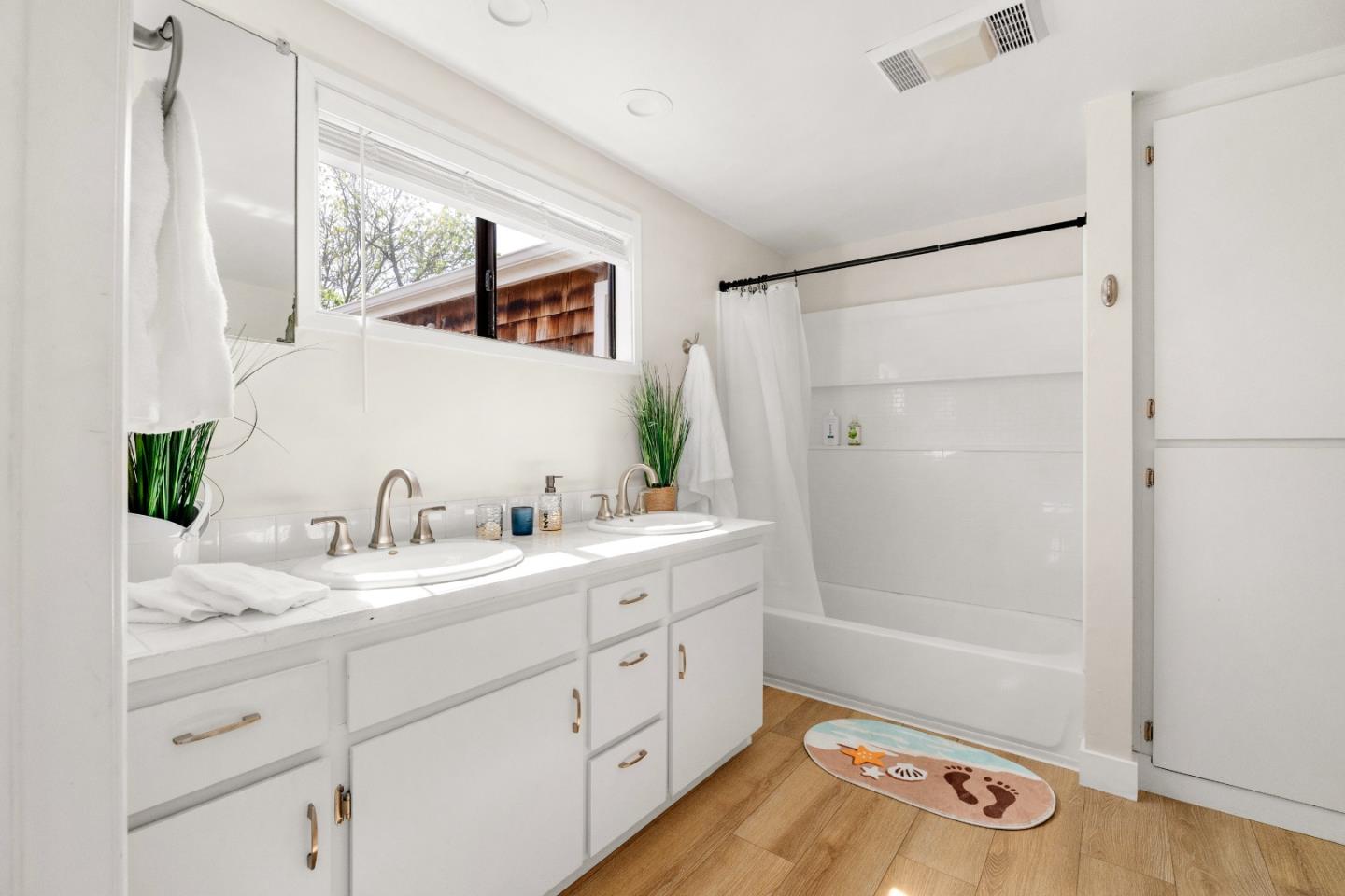 460 Rodriguez Street Santa Cruz, CA 95062 - Photo 12 of 37