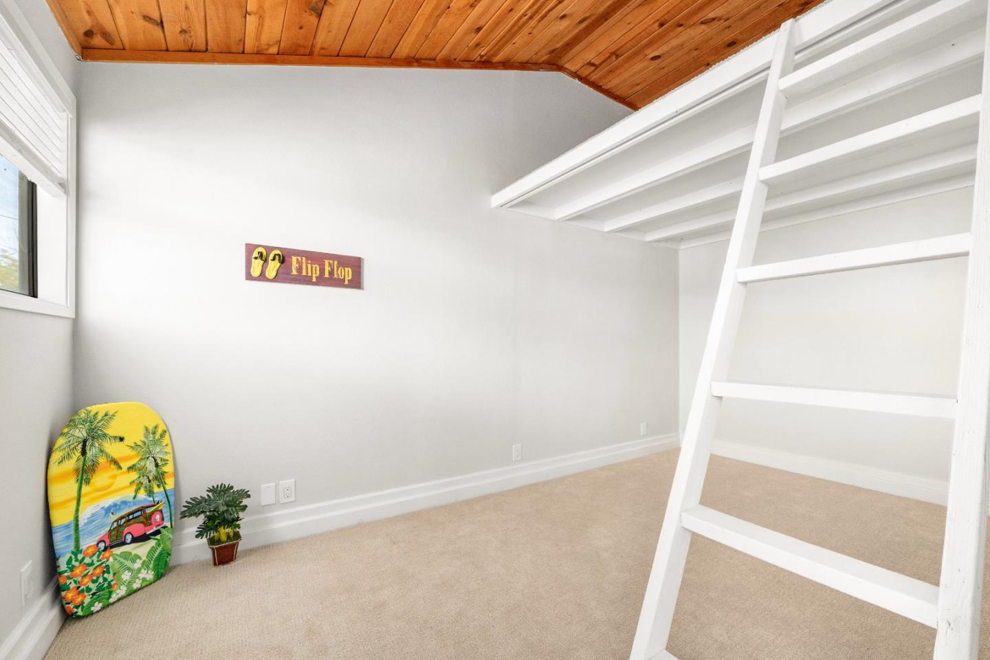 460 Rodriguez Street Santa Cruz, CA 95062 - Photo 14 of 37
