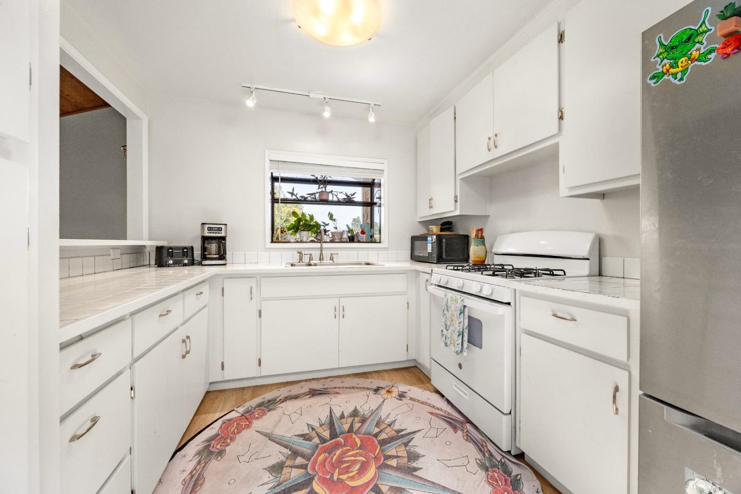 460 Rodriguez Street Santa Cruz, CA 95062 - Photo 23 of 37