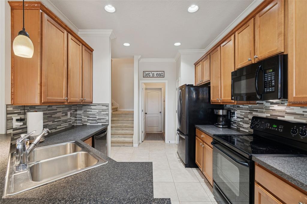 12401 Ridgedale Drive Hudson, FL 34669 - Photo 24 of 93