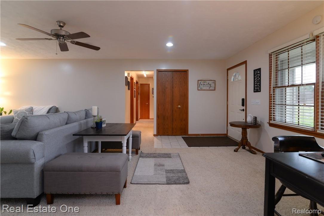 700 West Dewey Road Owosso, MI 48867 - Photo 14 of 35 18_16.jpg