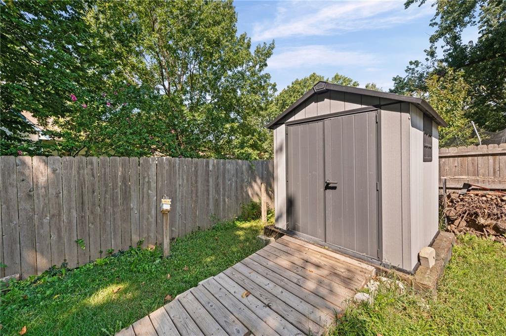 10902 North Harrison Street Kansas City, MO 64155 - Photo 30 of 43 Gallery Image 30