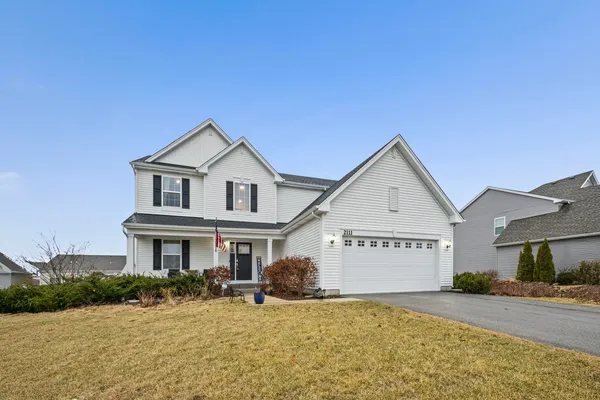 $2,900 | 2111 Tremont Avenue, Yorkville, IL 60560