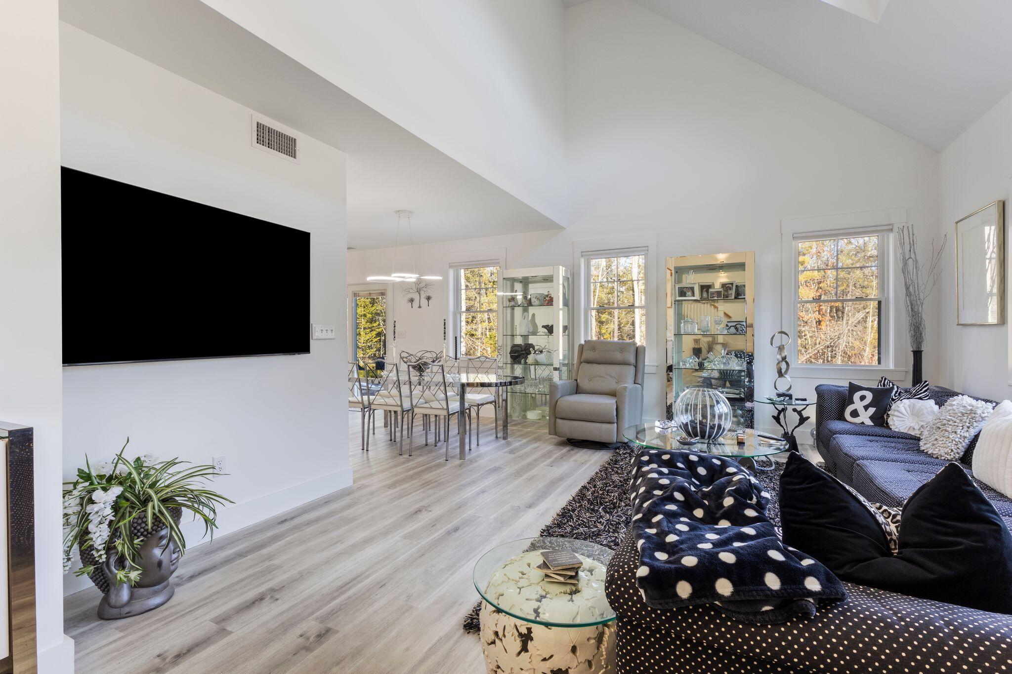 9 Jennifer Ln Wells, Unit 3 Wells, ME 04090 - Photo 7 of 57 9_Jennifer_Ln_07