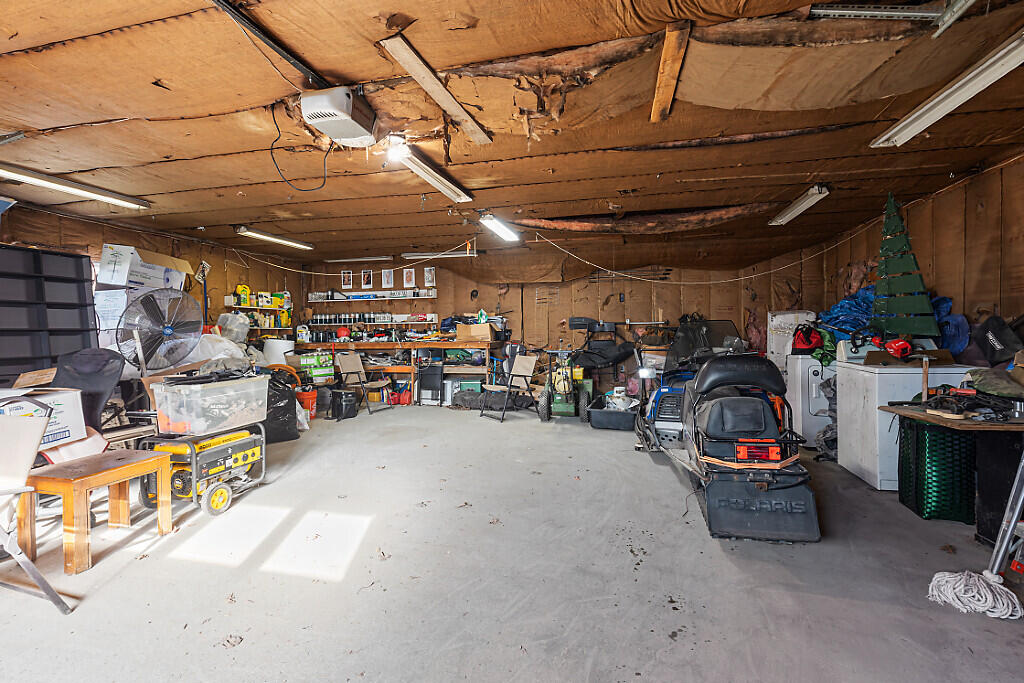 18 Sebasticook Drive Clinton, ME 04927 - Photo 44 of 47 43_BP5A0084_DxO_mls