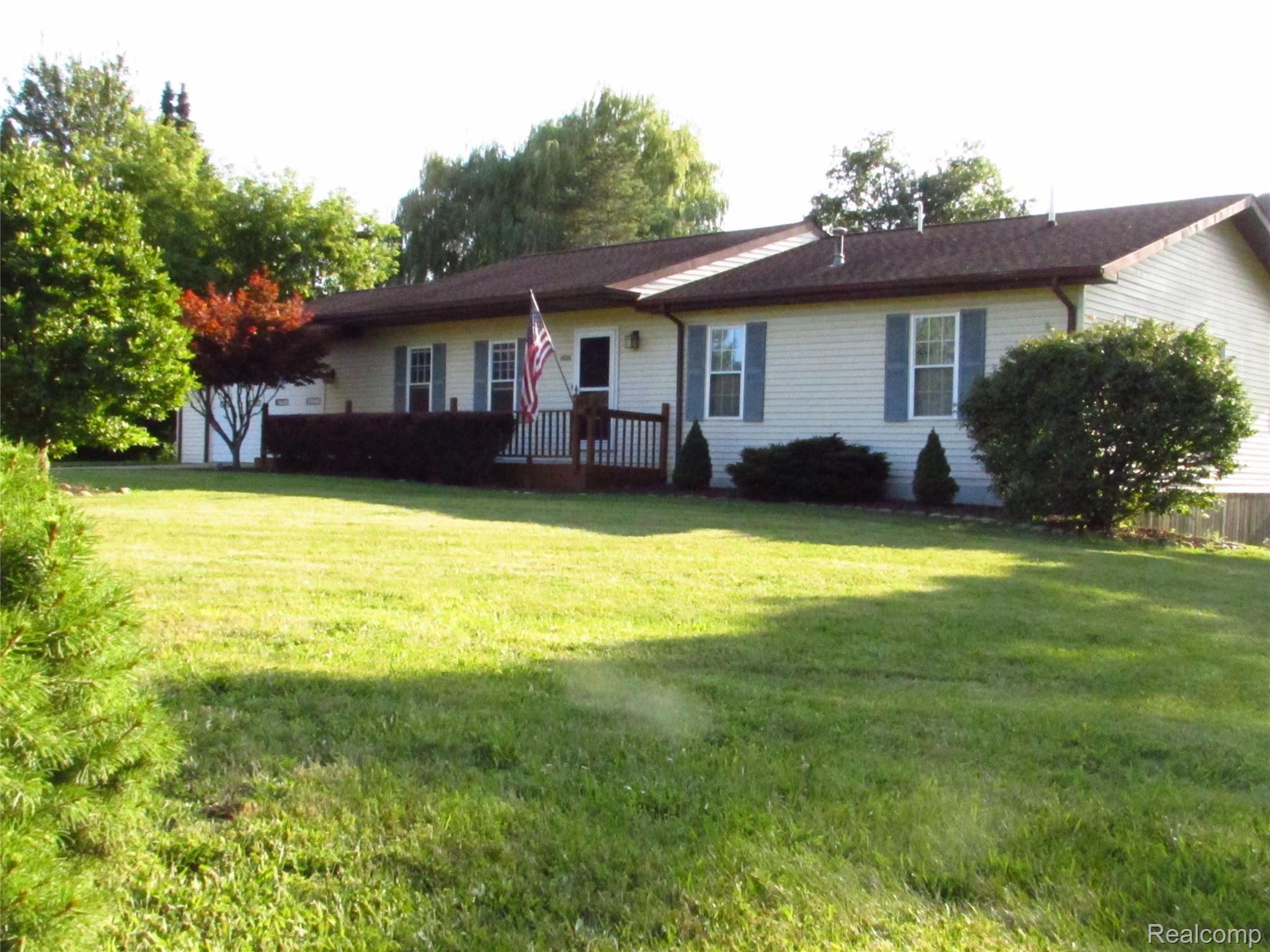 4636 Thomas Road Metamora, MI 48455 - Photo 2 of 56 IMG_6146.JPG