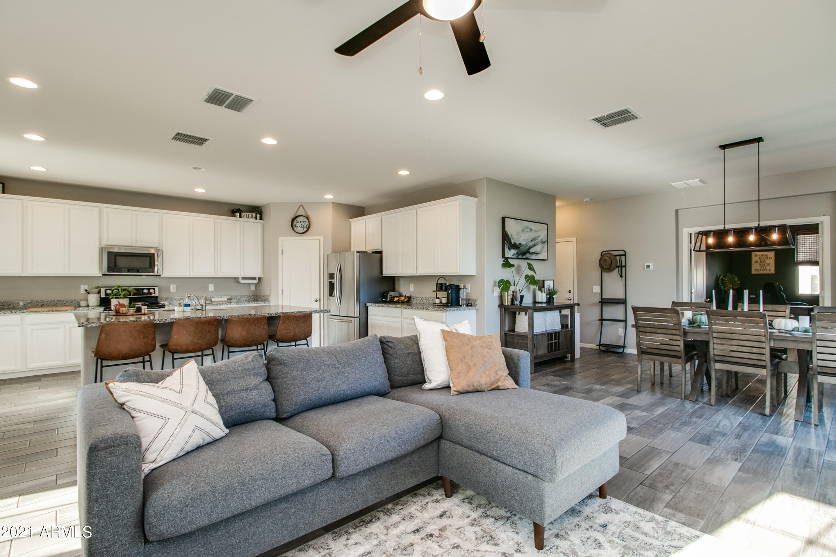 3364 West Hayduk Road Laveen, AZ 85339 - Photo 3 of 32 Hayduk-009