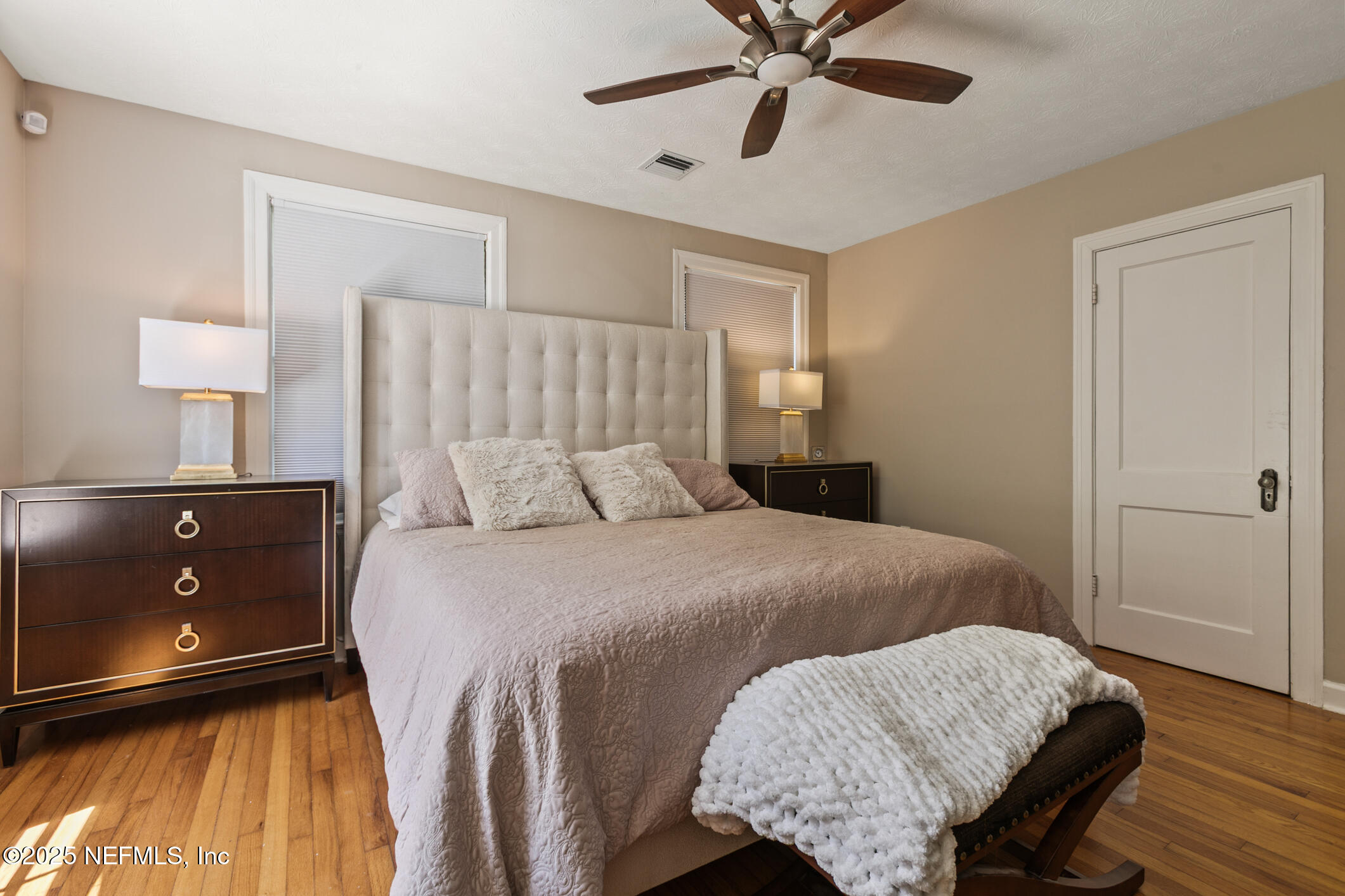 1706 Lorimier Road Jacksonville, FL 32207 - Photo 19 of 32 Primary bedroom