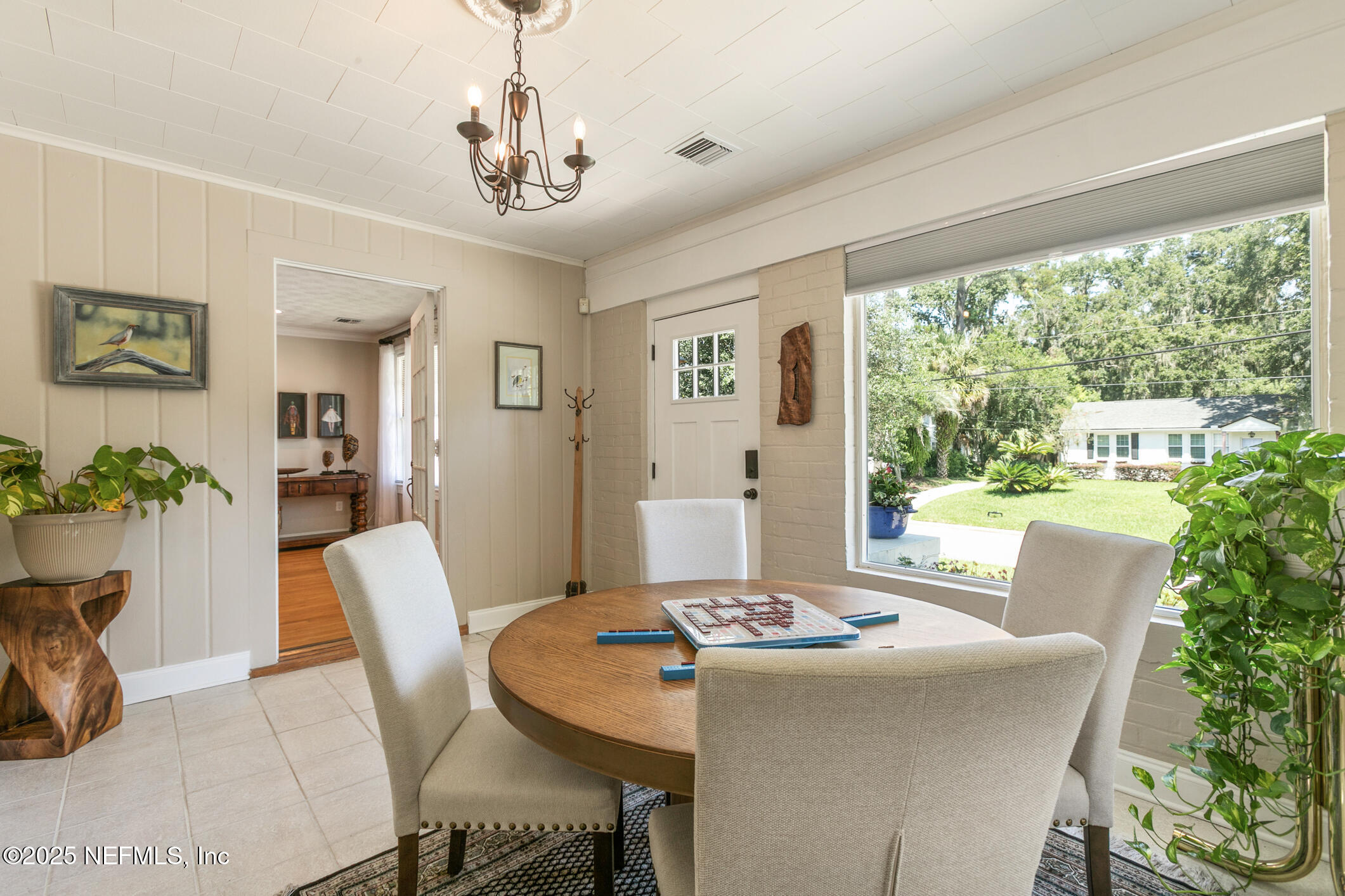 1706 Lorimier Road Jacksonville, FL 32207 - Photo 7 of 32 Entry/sunroom
