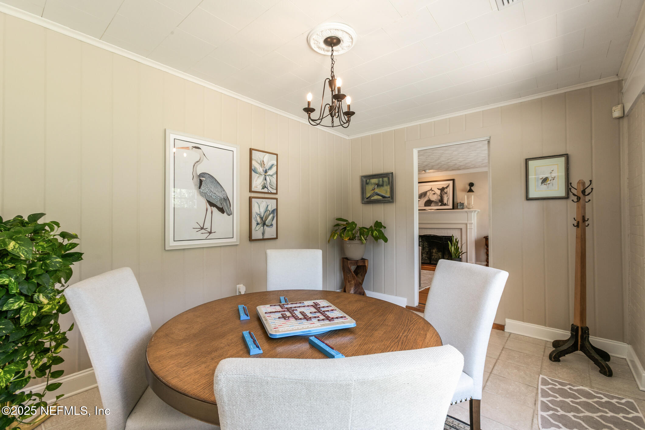 1706 Lorimier Road Jacksonville, FL 32207 - Photo 8 of 32 Entry/sunroom