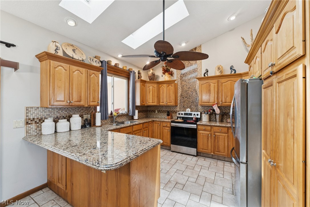 678 Wall Road Wadsworth, OH 44281 - Photo 10 of 50