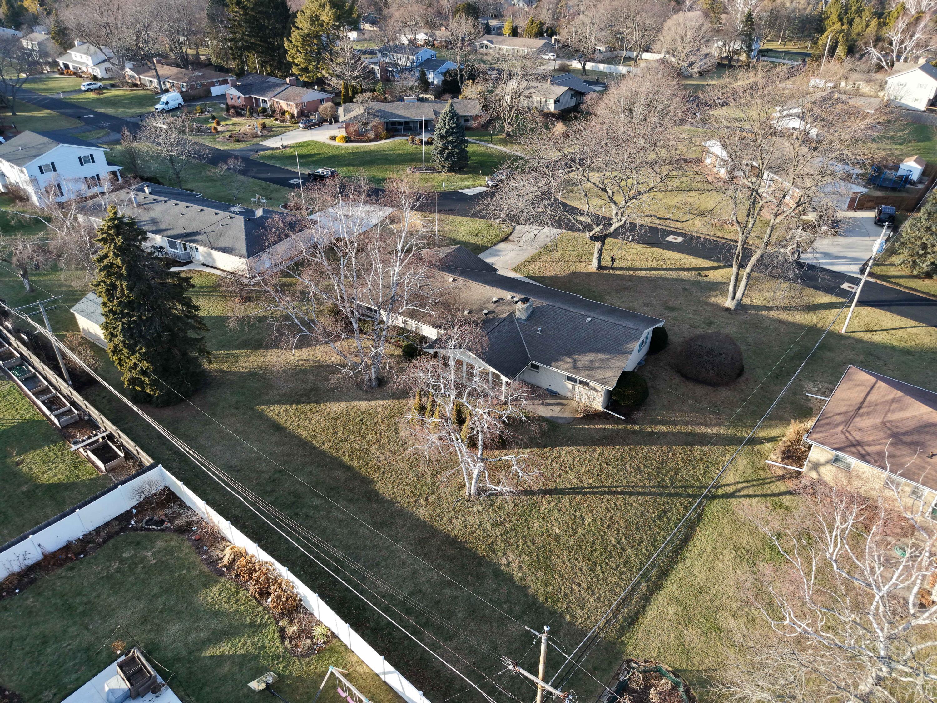 207 Old Pine Circle Wind Point, WI 53402 - Photo 22 of 23 Aerial 4