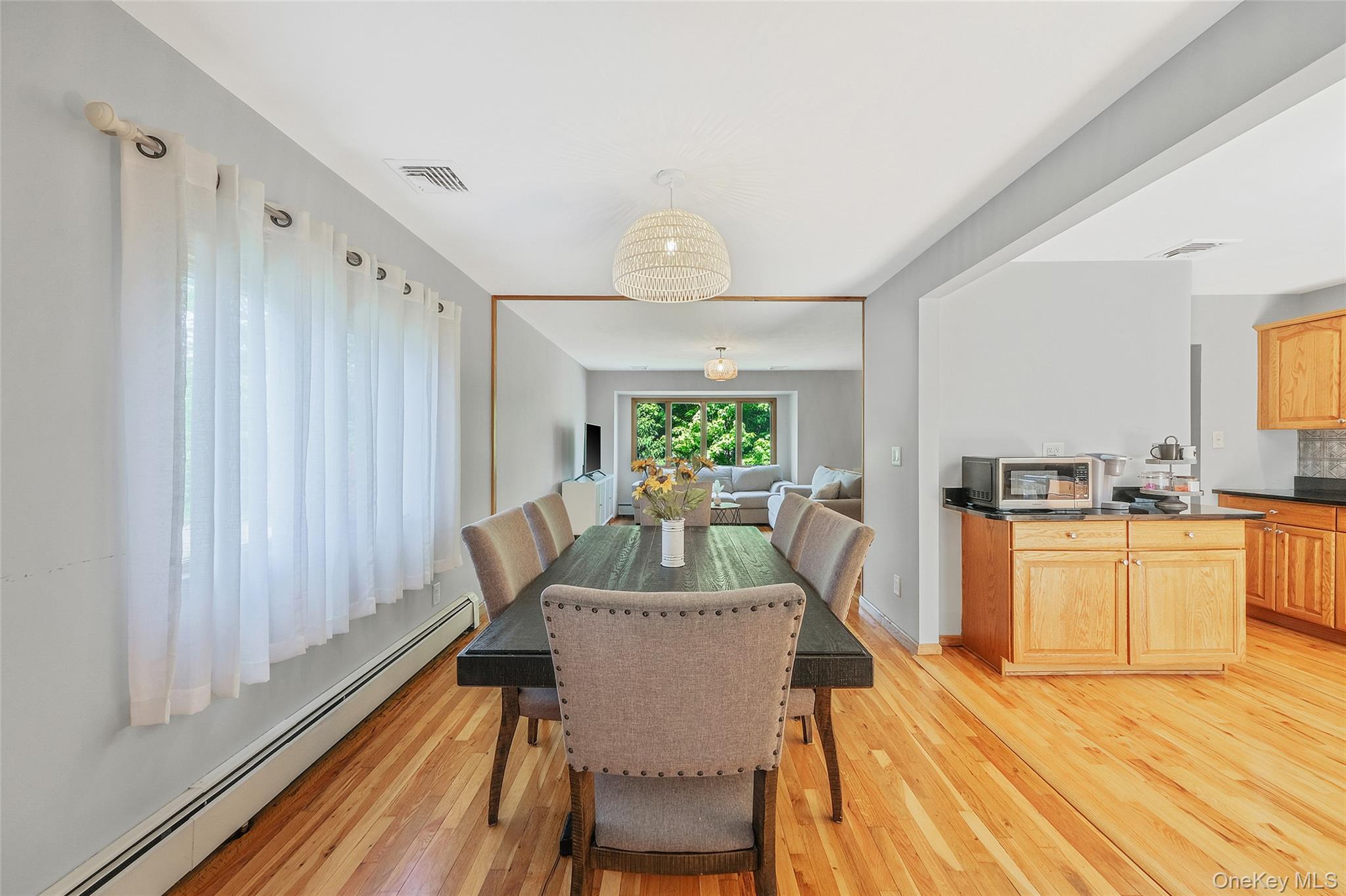 103 Stephen Road Bayport, NY 11705 - Photo 9 of 41