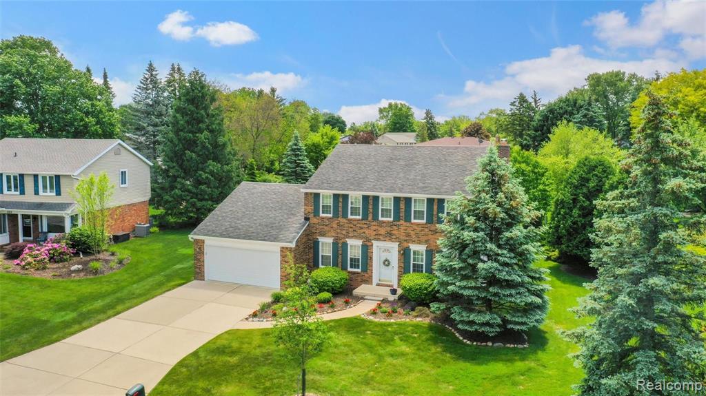 815 Dickson Lane Rochester Hills, MI 48307 - Photo 6 of 32