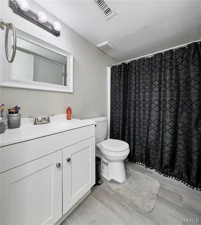 $140,000 | 7 Fairways Circle, Unit E, St. Charles, MO 63303