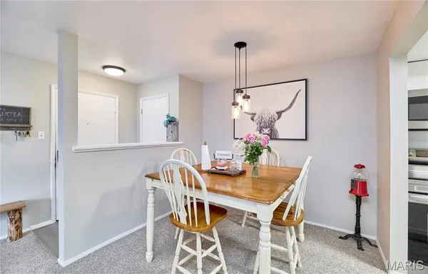 $140,000 | 7 Fairways Circle, Unit E, St. Charles, MO 63303