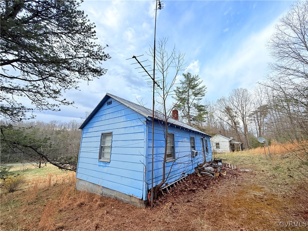 676 Arcadia Road Buchanan, VA 24066 - Photo 7 of 14 Gallery Image 7