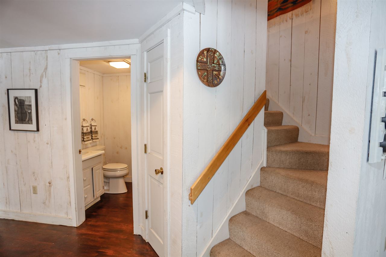 27 Farmstead Road Antrim, NH 03440 - Photo 14 of 37