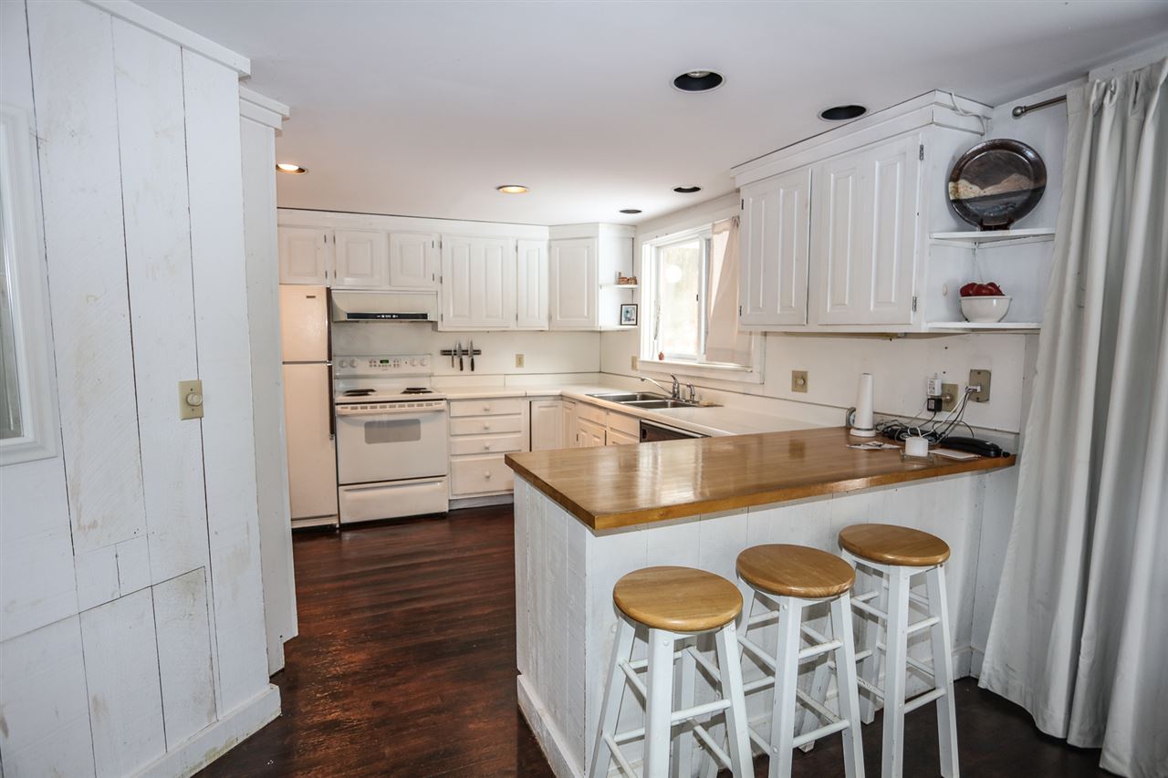 27 Farmstead Road Antrim, NH 03440 - Photo 3 of 37