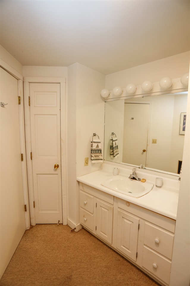 27 Farmstead Road Antrim, NH 03440 - Photo 26 of 37