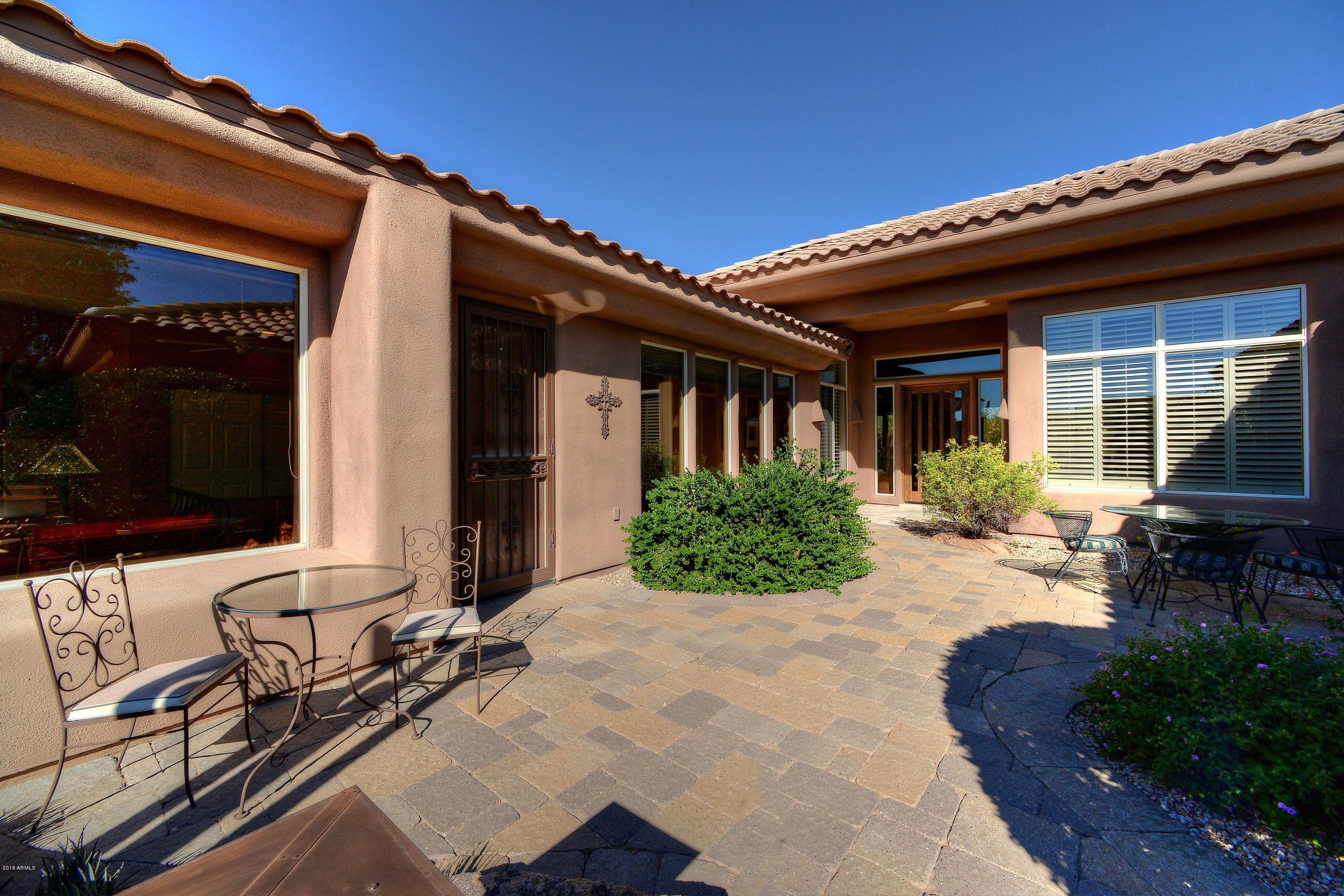 18620 East Picacho Road Rio Verde, AZ 85263 - Photo 2 of 25 002_Courtyard