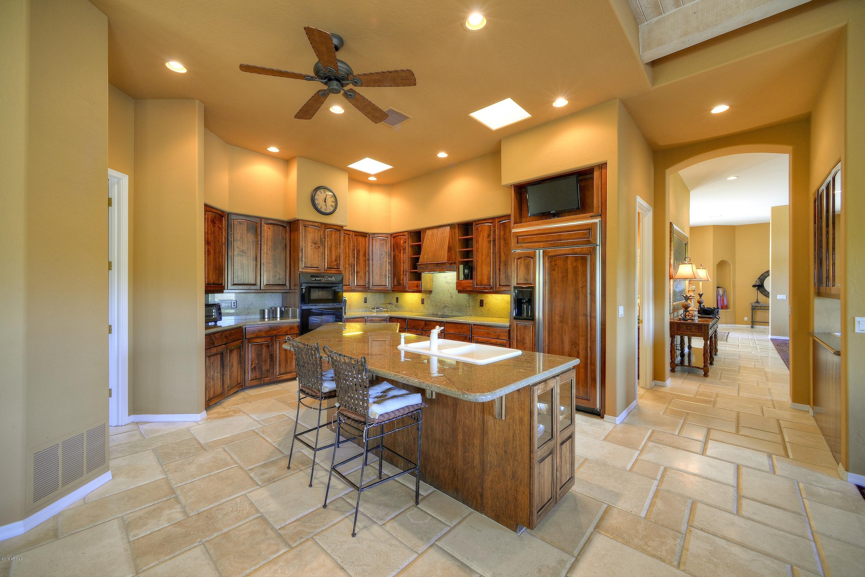 18620 East Picacho Road Rio Verde, AZ 85263 - Photo 10 of 25 010_Kitchen-2