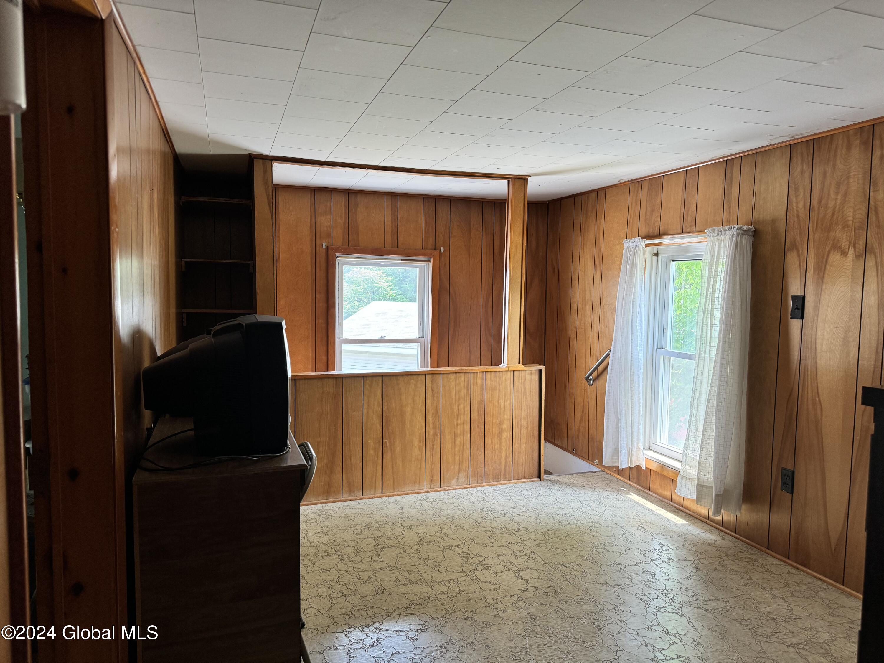 1 Kobor Road Gansevoort, NY 12831 - Photo 17 of 31 IMG_3260