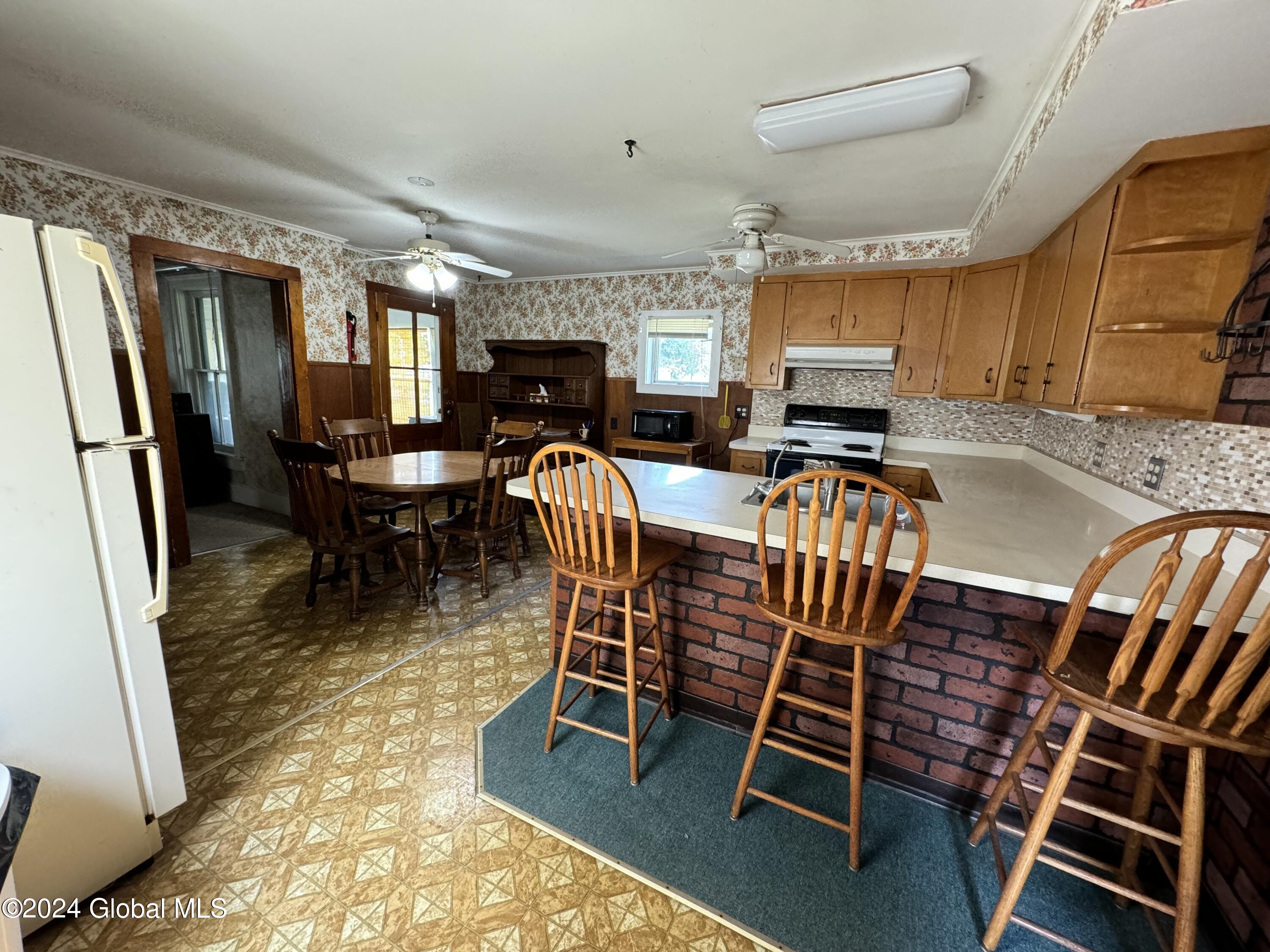 1 Kobor Road Gansevoort, NY 12831 - Photo 4 of 31 IMG_3236