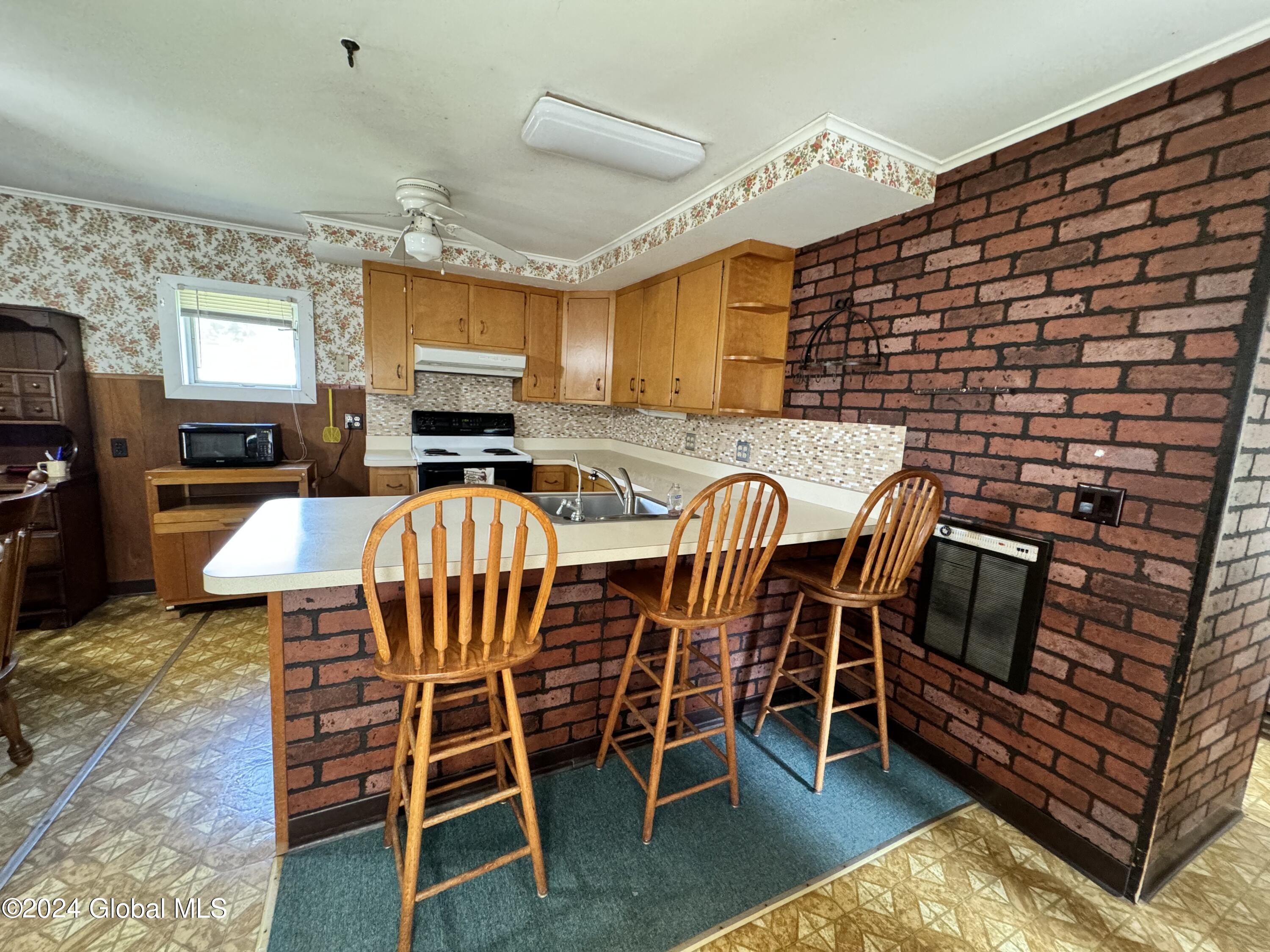 1 Kobor Road Gansevoort, NY 12831 - Photo 5 of 31 IMG_3237Ki