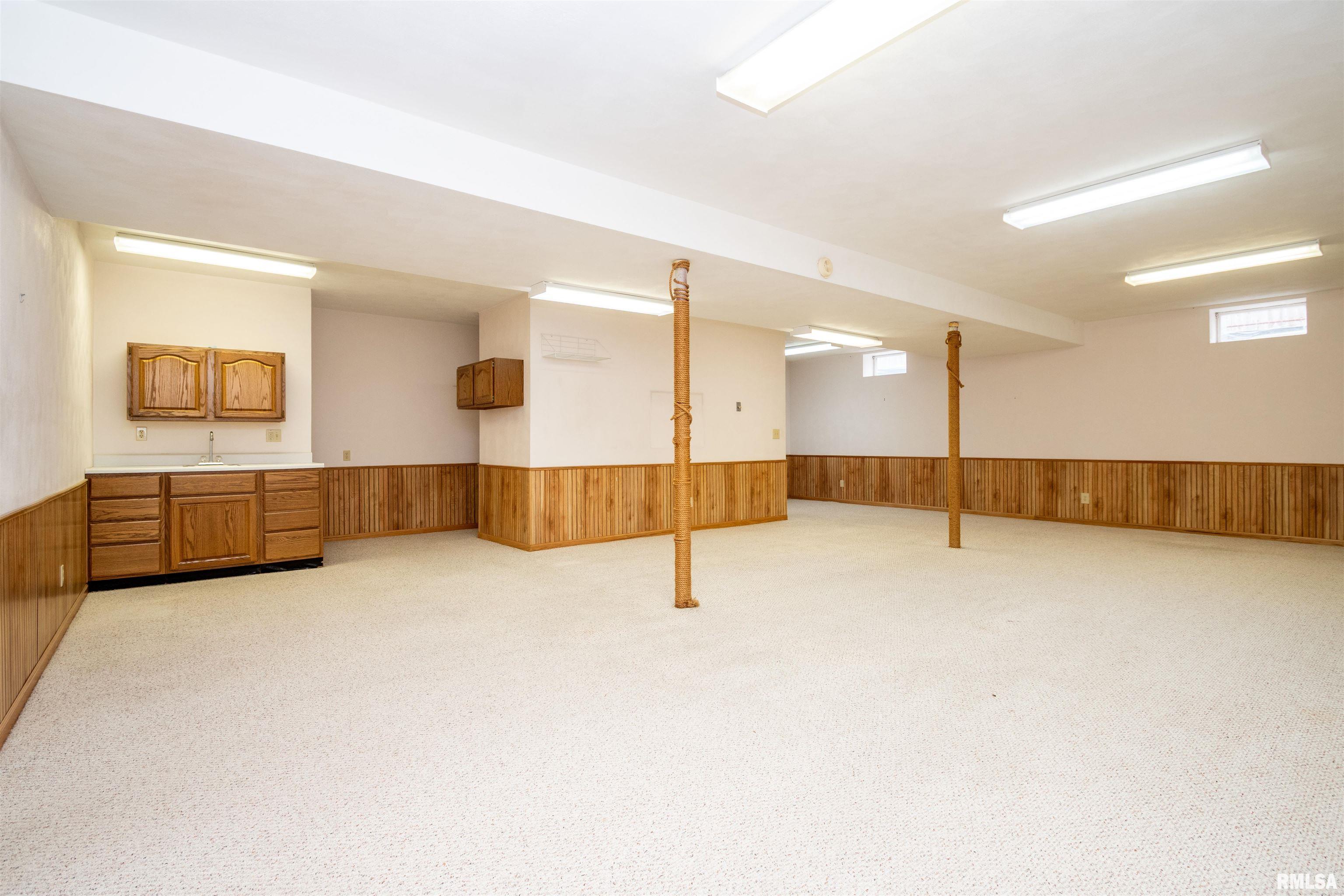 2919 West Rohmann Avenue Peoria, IL 61604 - Photo 34 of 42