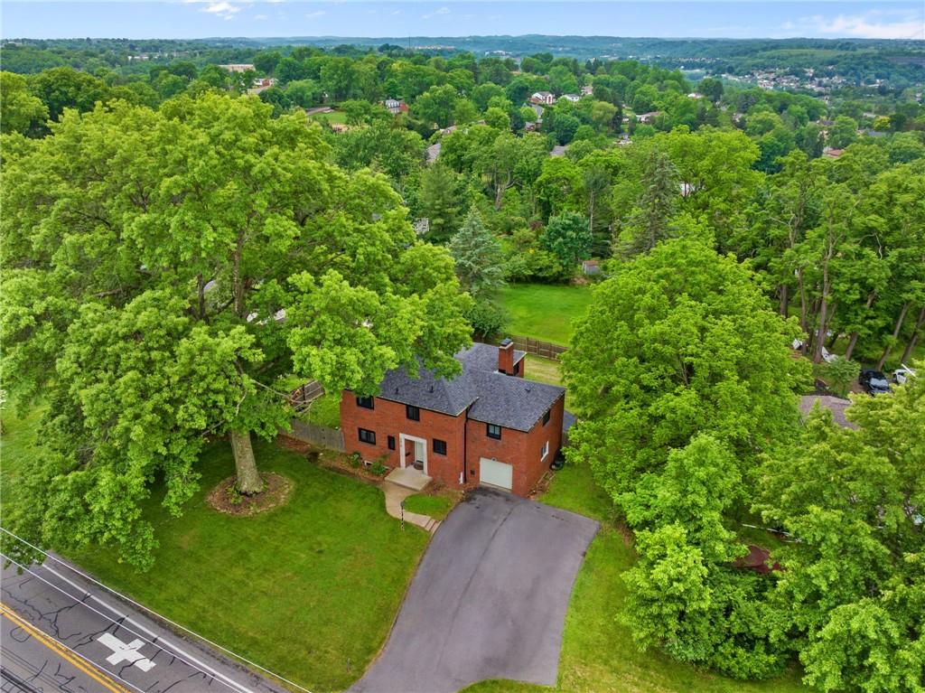 1018 Forsythe Road Carnegie, PA 15106 - Photo 4 of 44 Overhead Front Full view