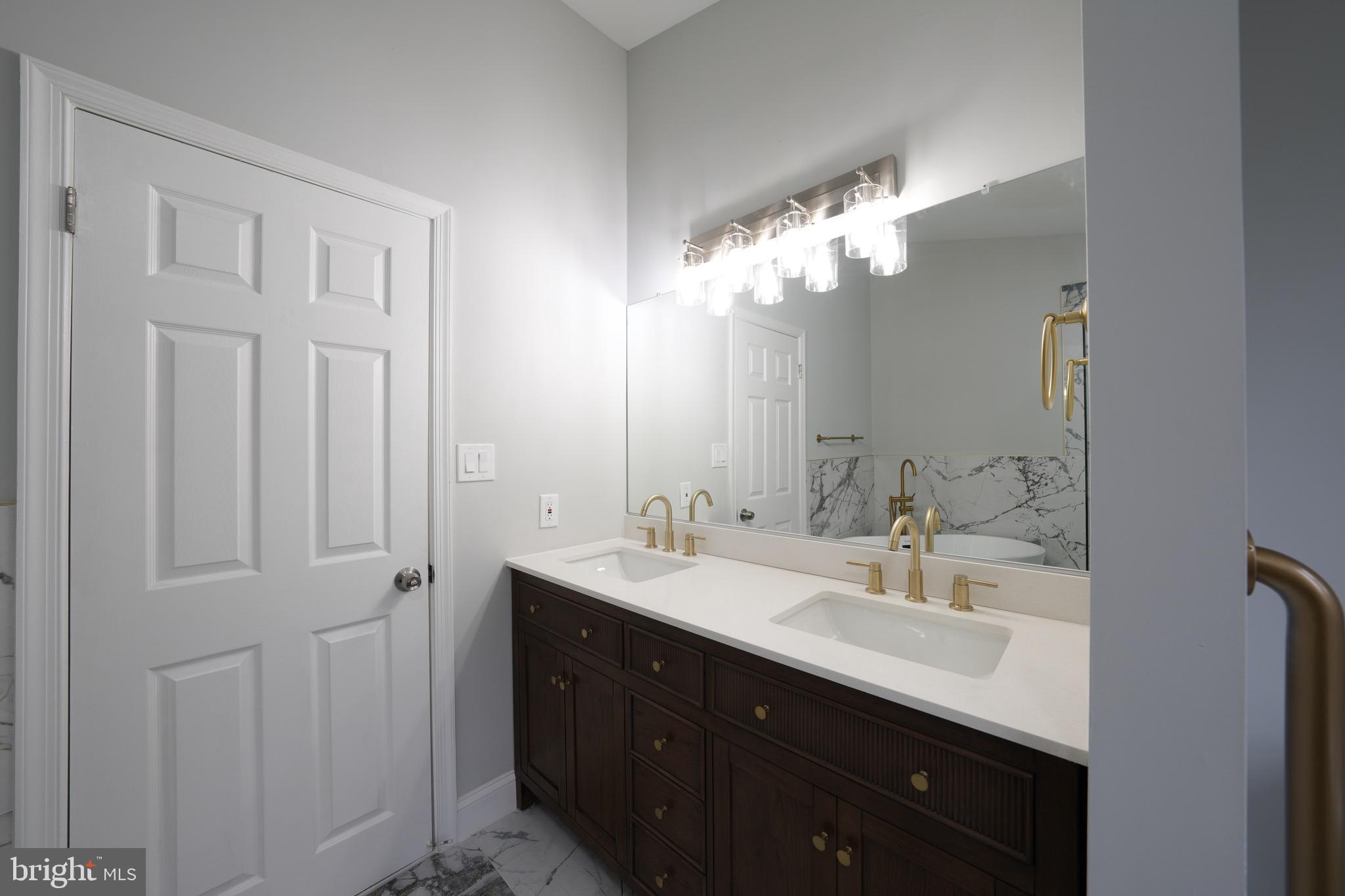 6330 Millwood Court Springfield, VA 22152 - Photo 22 of 40 Gallery Image 22