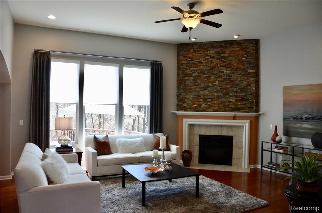 7026 Oakhurst Ridge Road Clarkston, MI 48348 - Photo 13 of 30 Beautiful Great Room withcustom Fireplace, Hardwood Floors