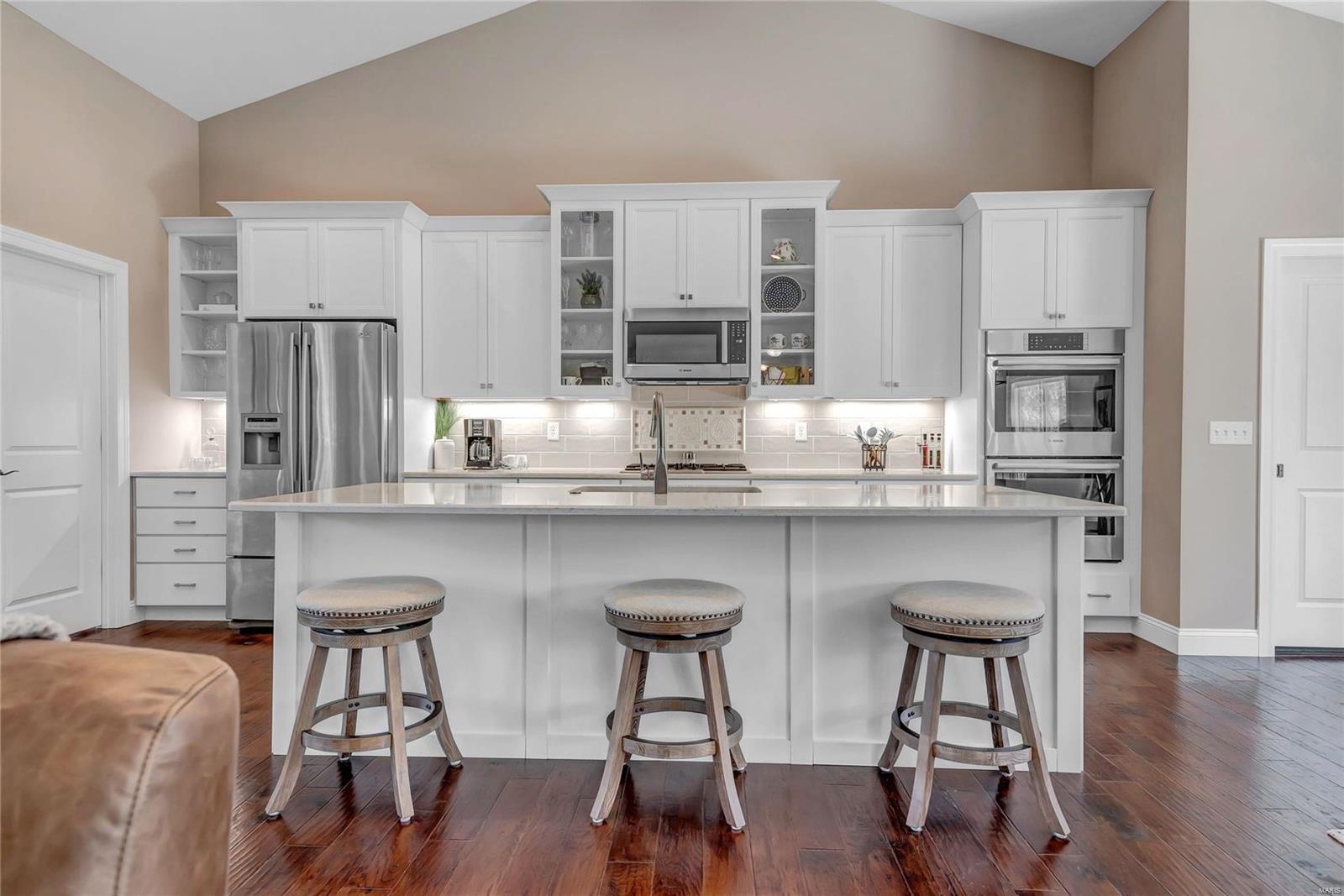 940 Grupp Road St. Louis, MO 63131 - Photo 6 of 41 Gallery Image 6