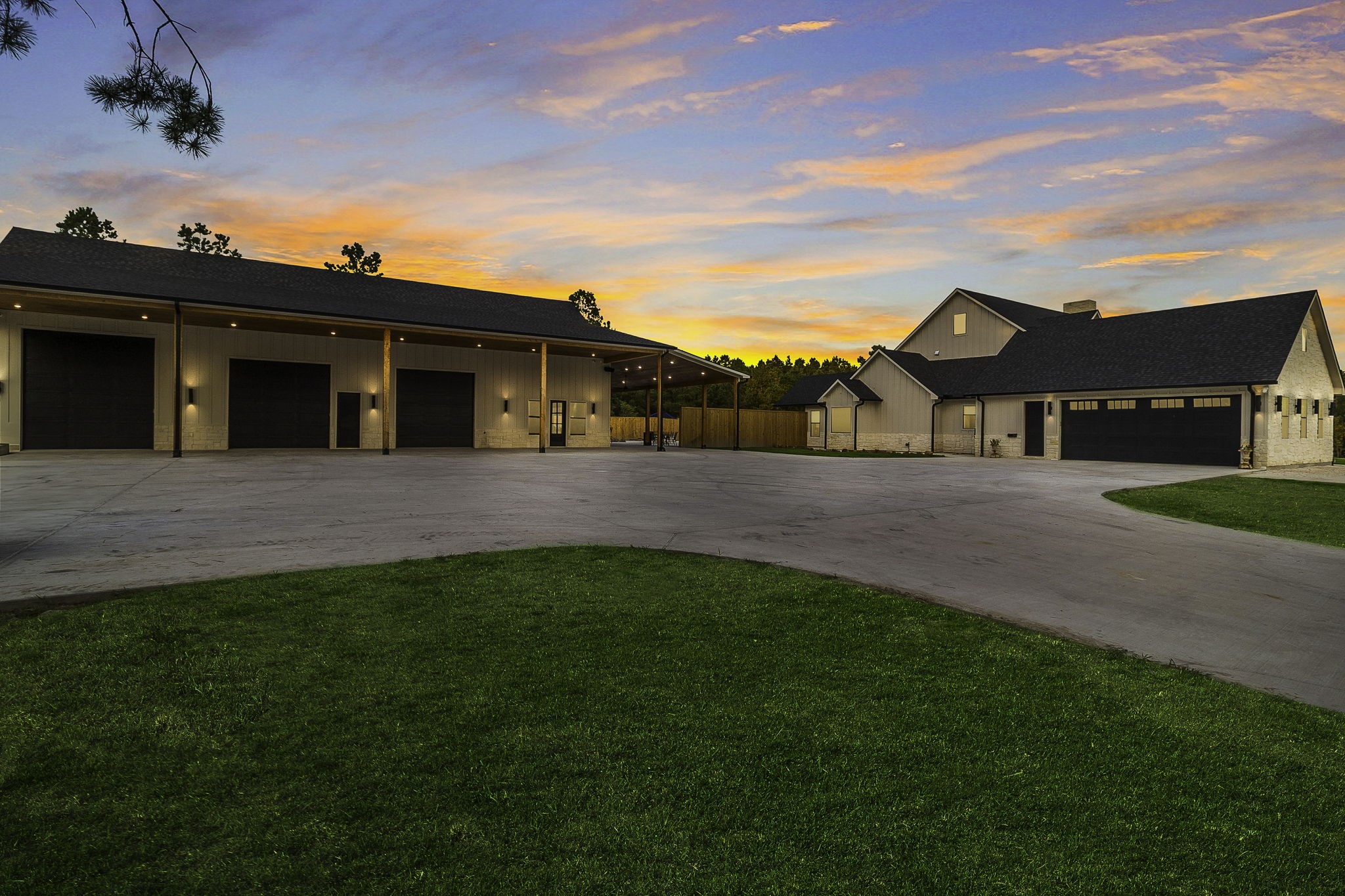 4602 Fm 3459 Road Onalaska, TX 77360 - Photo 4 of 45 a view of a yard in front of house