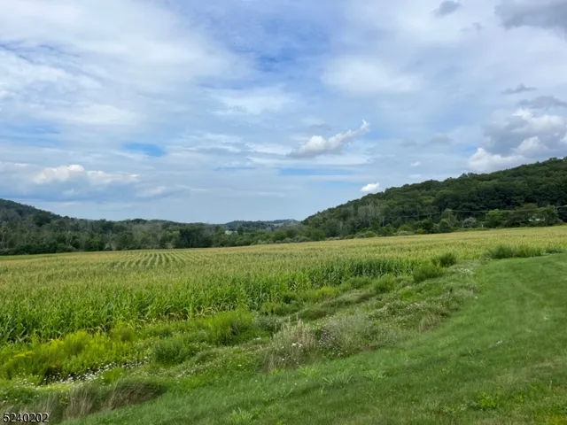 $950,000 | 137 Hampton House Road, Newton, NJ 07860