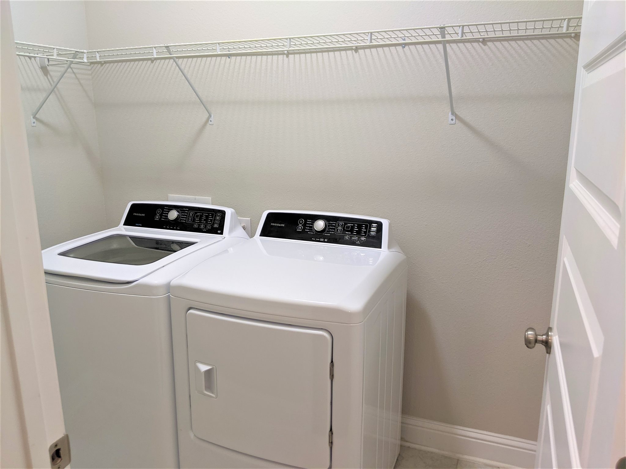 4223 Inverness Circle Gulf Shores, AL 36542 - Photo 14 of 19 Laundry Room