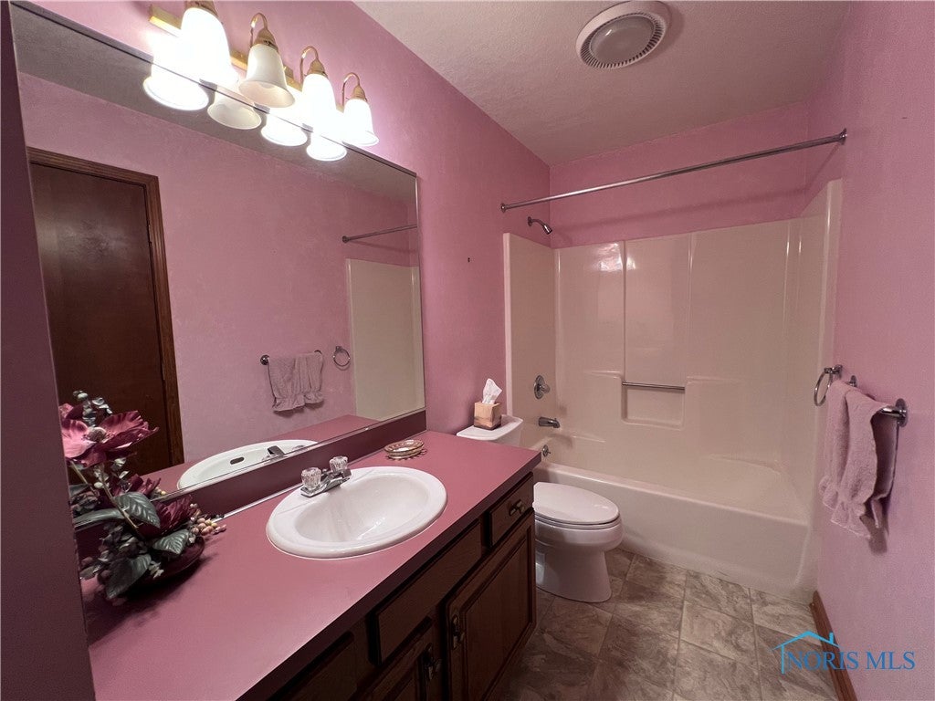 8029 Bittersweet Road Sylvania, OH 43560 - Photo 22 of 28 Gallery Image 22