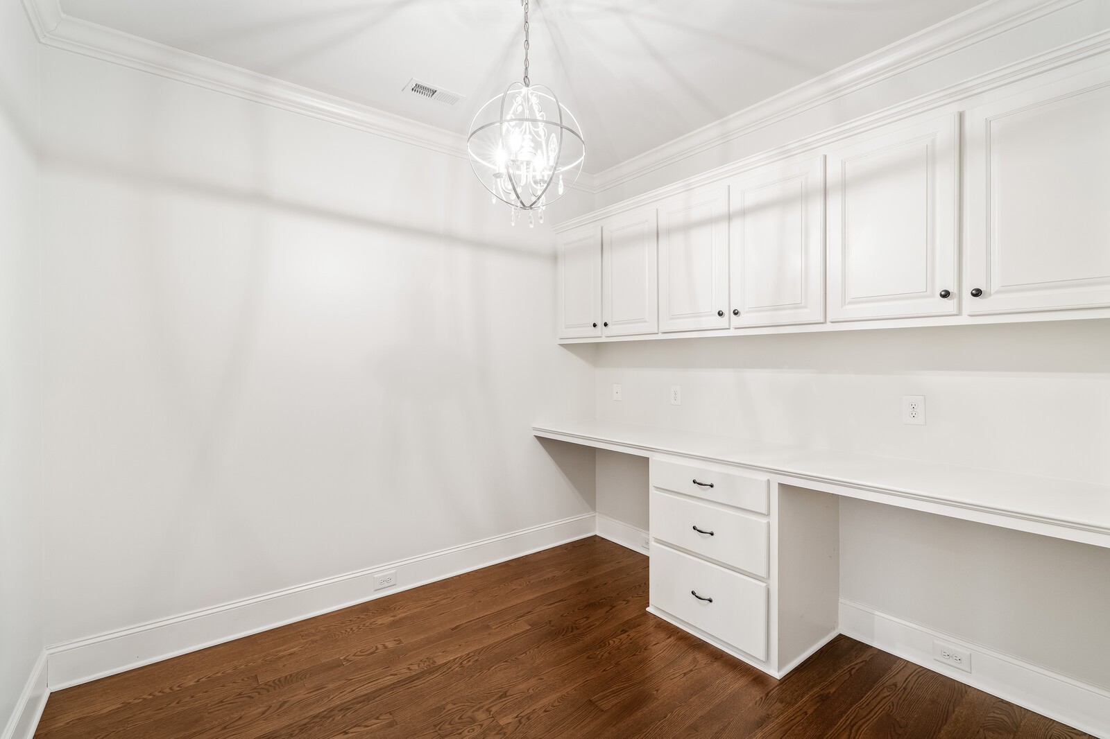 926 Evans Road Nashville, TN 37204 - Photo 33 of 53 a view of cabinets and wooden floor