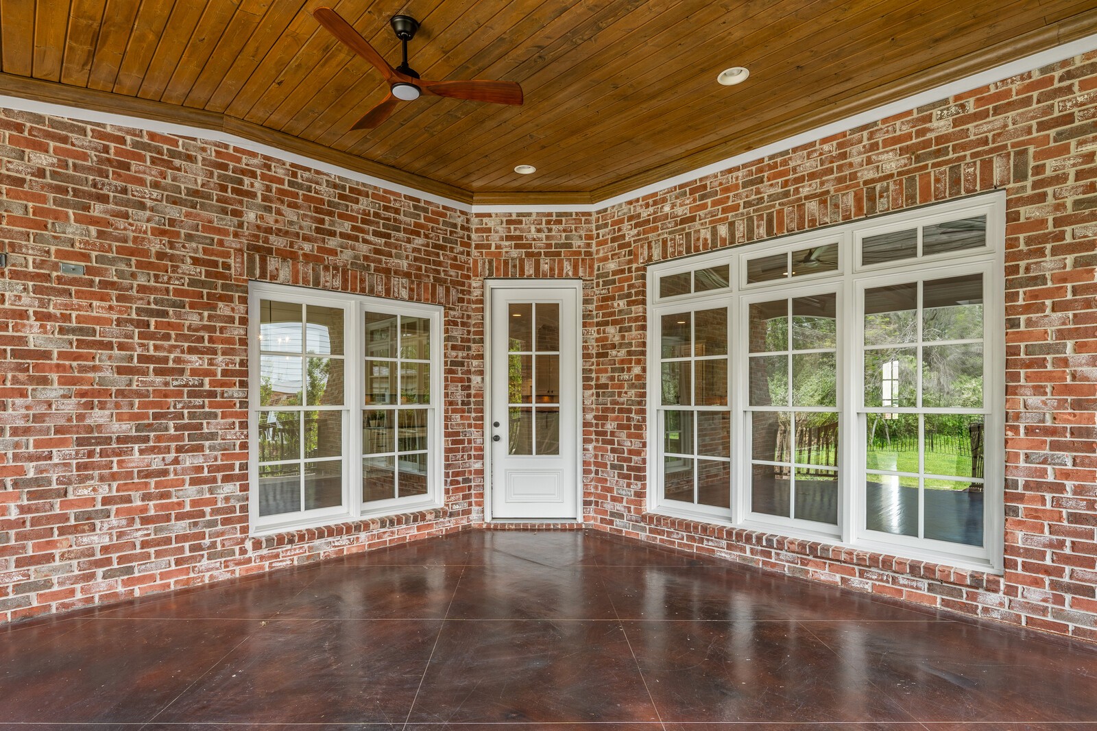 926 Evans Road Nashville, TN 37204 - Photo 50 of 53 a view of an empty room with a window
