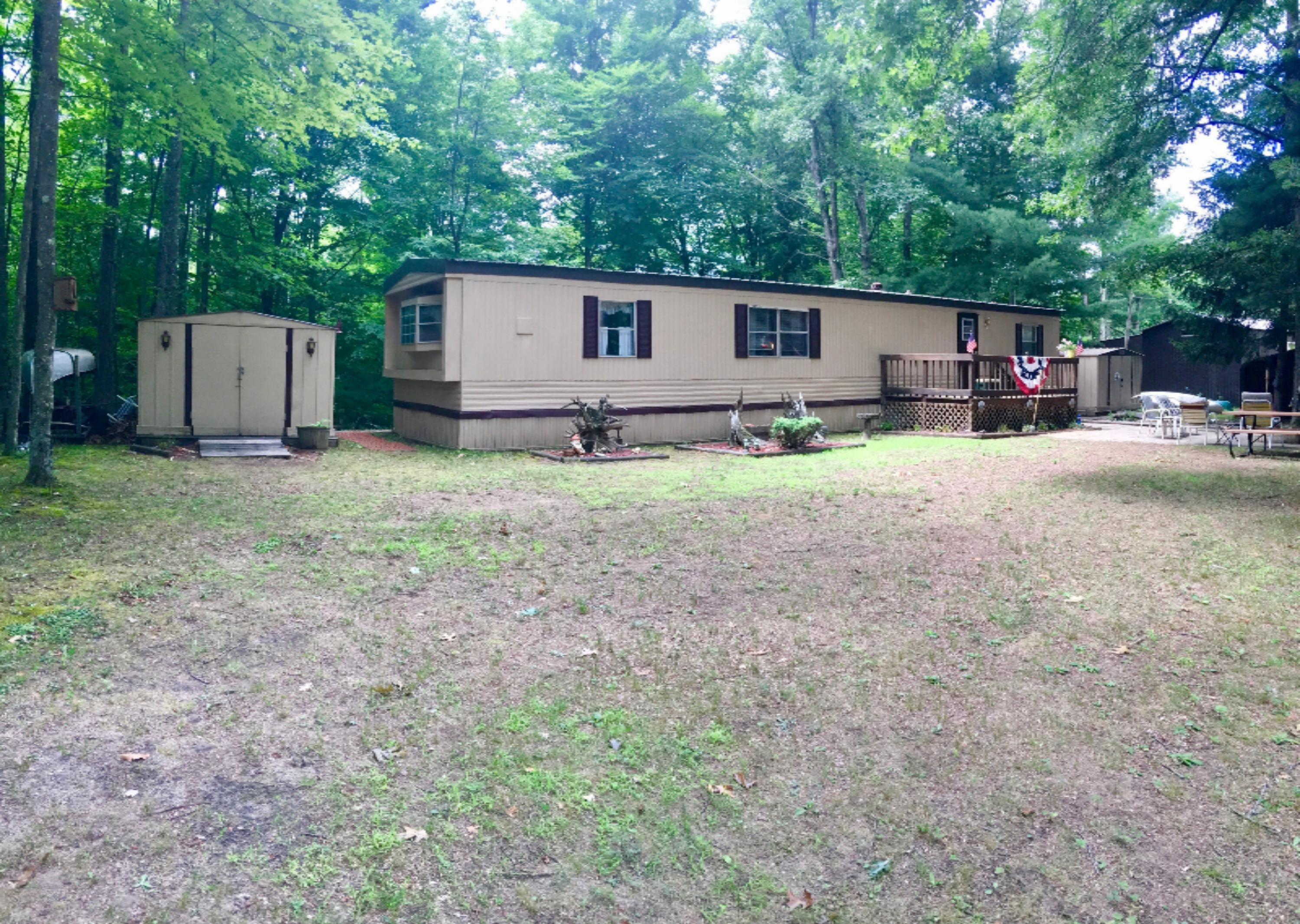 8753 East Ruth Drive Branch, MI 49402 - Photo 3 of 28 IMG_7095