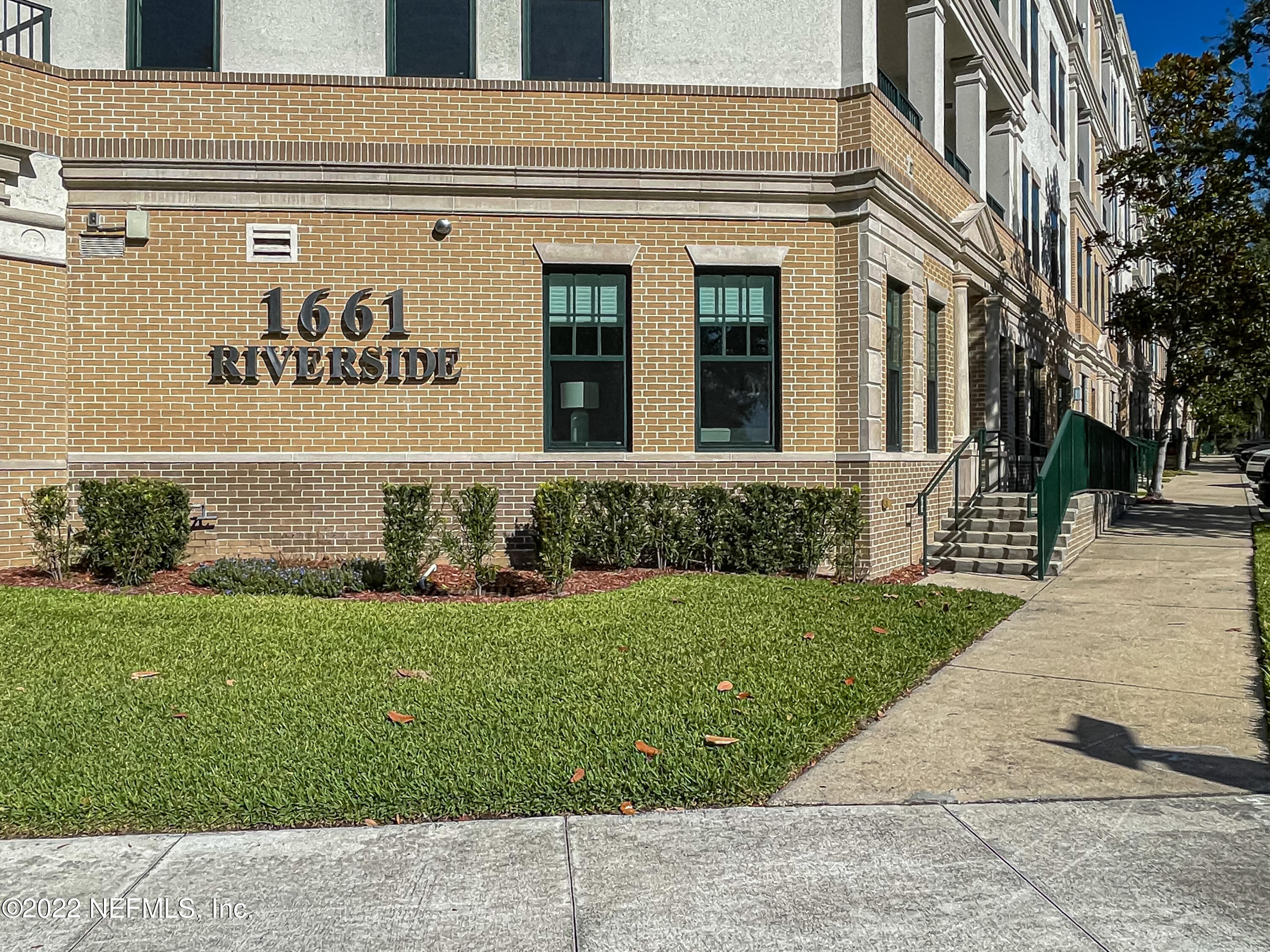 1661 Riverside Avenue, Unit 421 Jacksonville, FL 32204 - Photo 1 of 61 1 1661 Riverside Avenue Unit 421