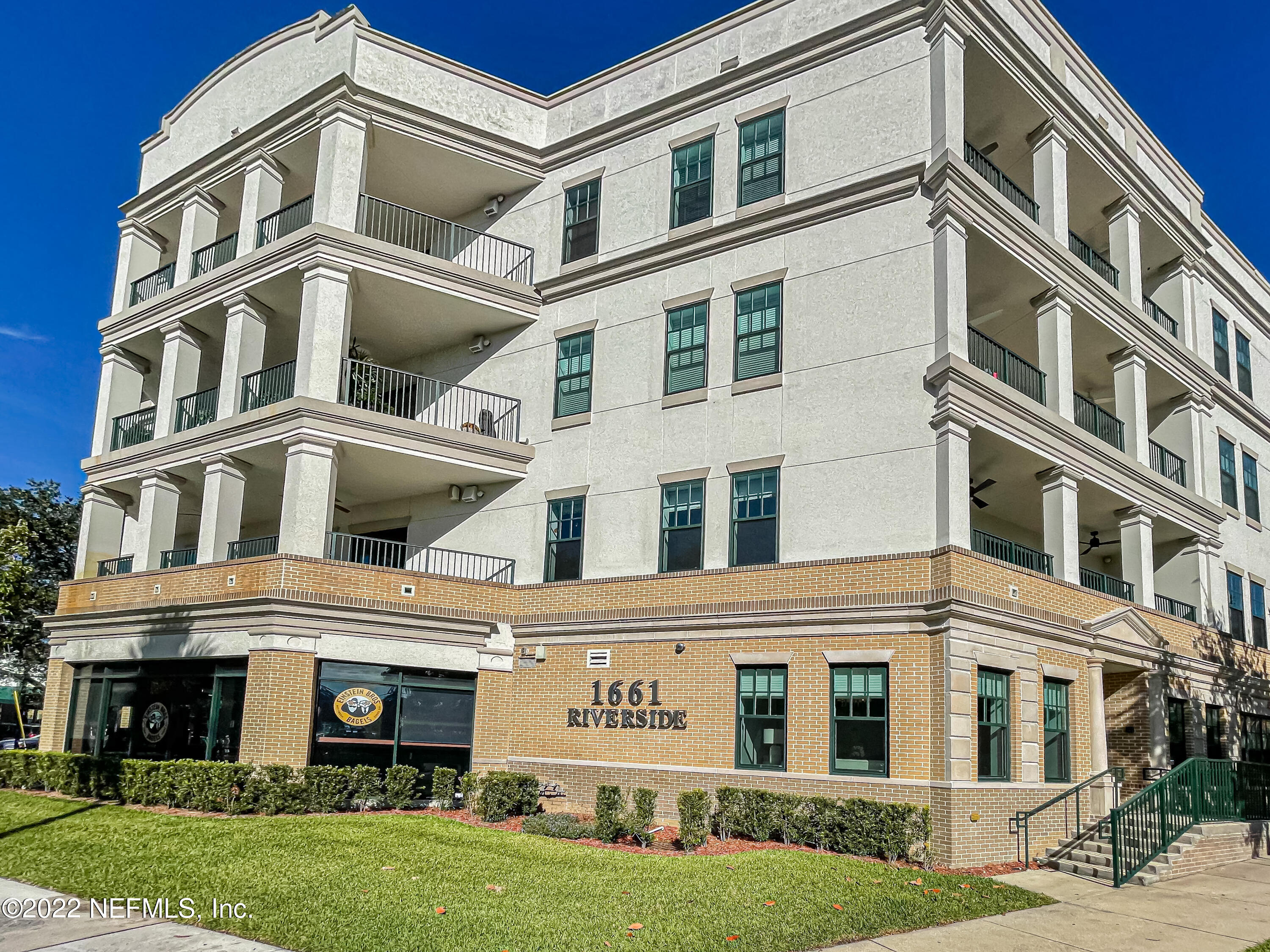 1661 Riverside Avenue, Unit 421 Jacksonville, FL 32204 - Photo 3 of 61 3