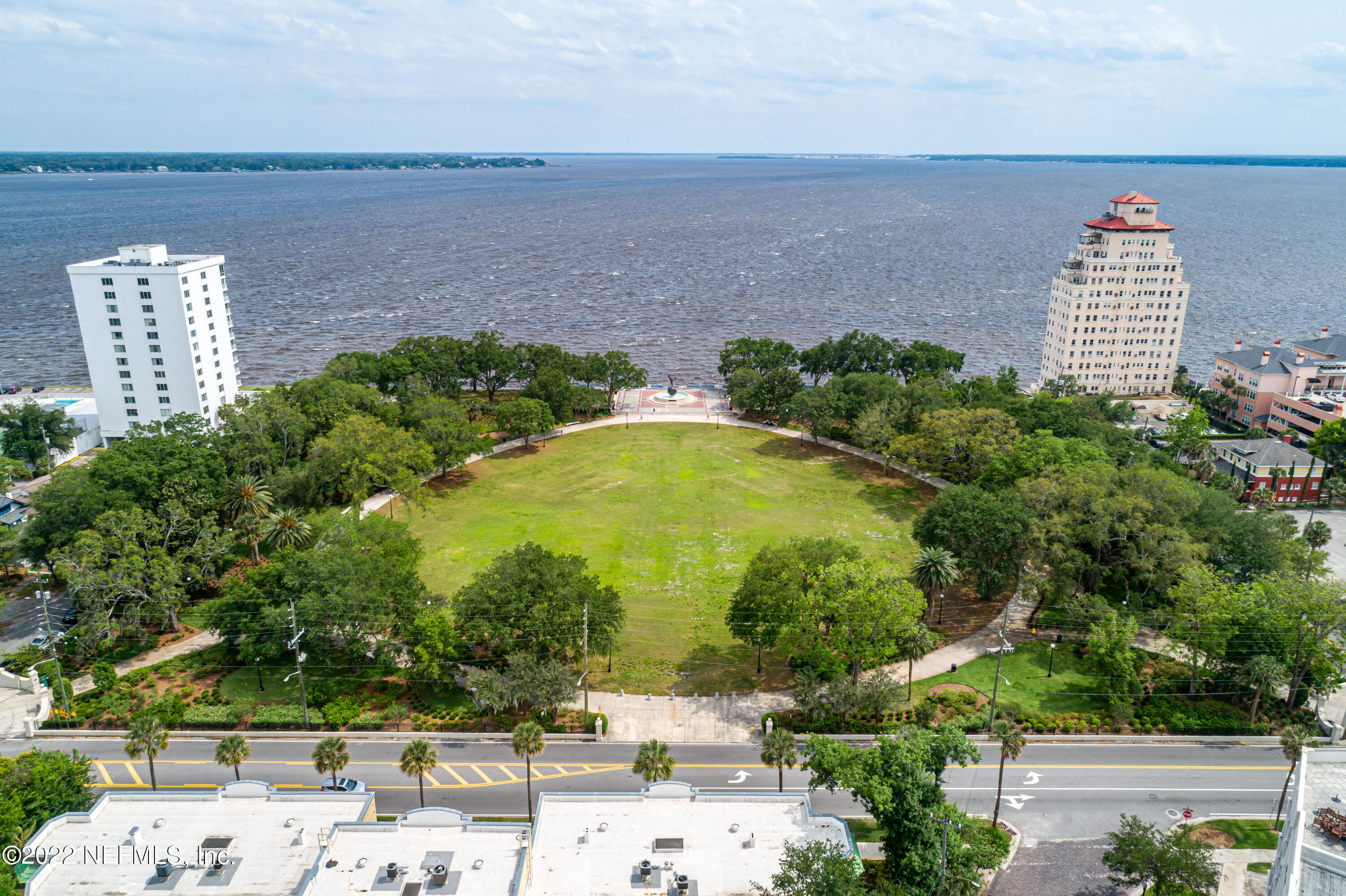 1661 Riverside Avenue, Unit 421 Jacksonville, FL 32204 - Photo 55 of 61 Memorial Park - Aerial