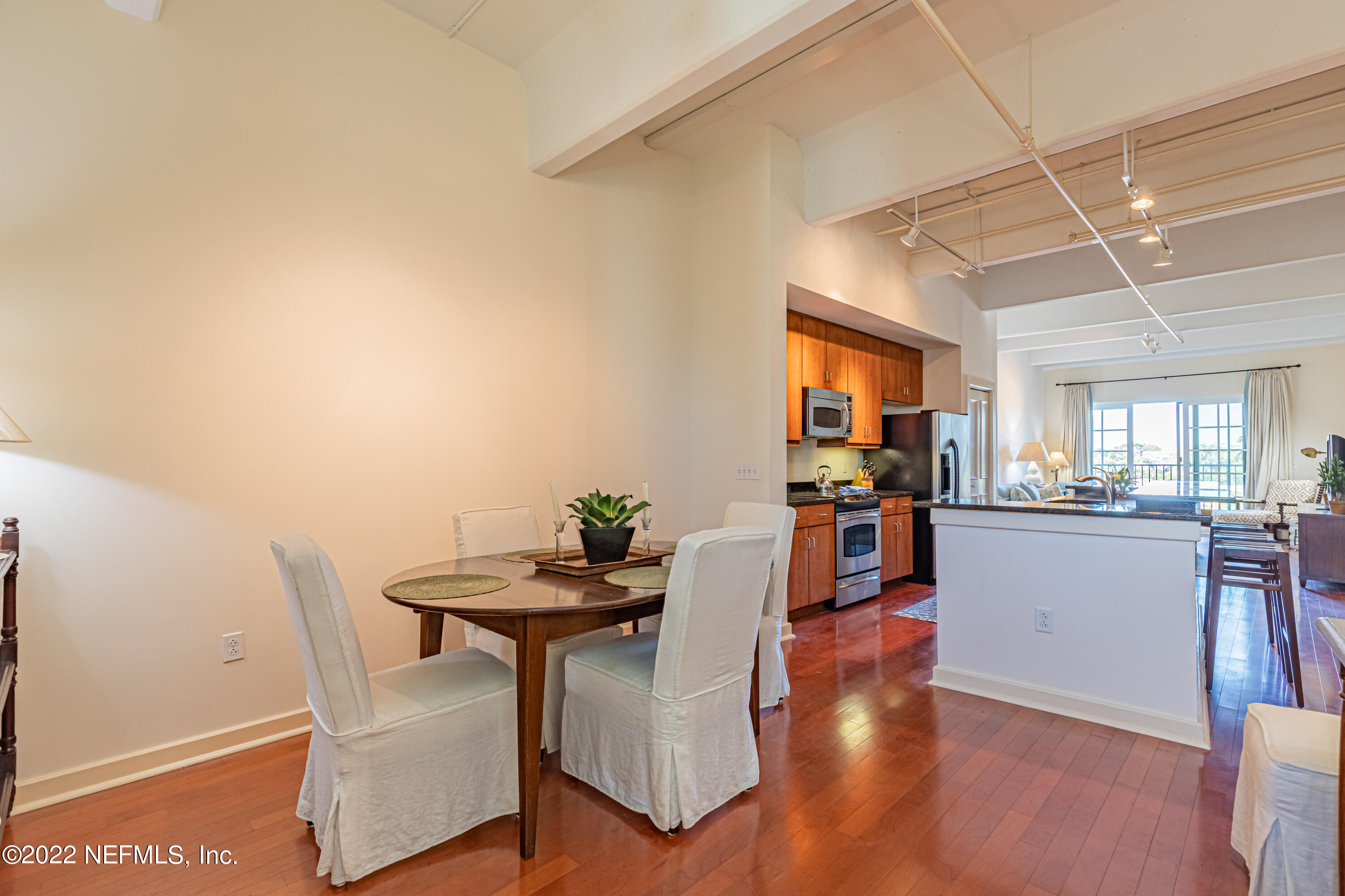 1661 Riverside Avenue, Unit 421 Jacksonville, FL 32204 - Photo 8 of 61 8