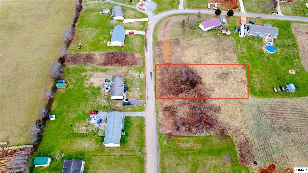 60 Ebenezer Loop Chuckey, TN 37641 - Photo 2 of 8
