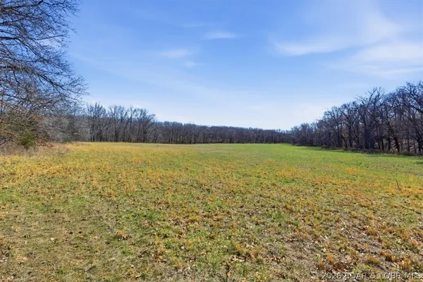 $1,450,000 | 40773 Waisner Avenue, Edwards, MO 65326