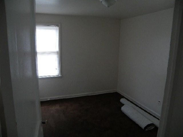 22186-22190 Moross Road Grosse Pointe, MI 48236 - Photo 8 of 8 31070052-8.JPG