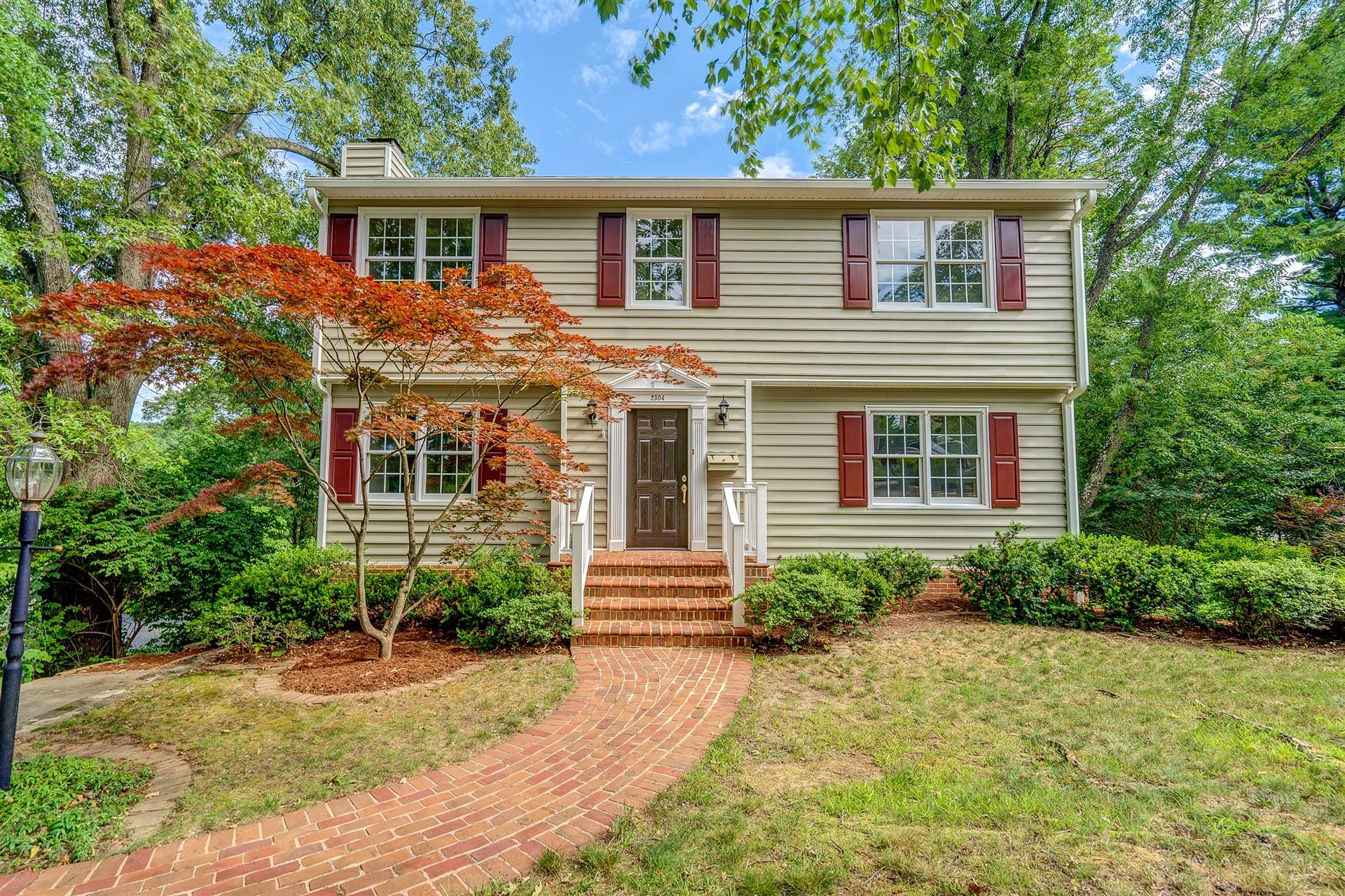 2304 Mt Vernon Road Southwest Roanoke, VA 24015 - Photo 2 of 47 02-DSC00006-3_07-3_08-3_09-3_10-3